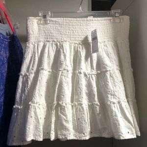 american eagle skirt!!